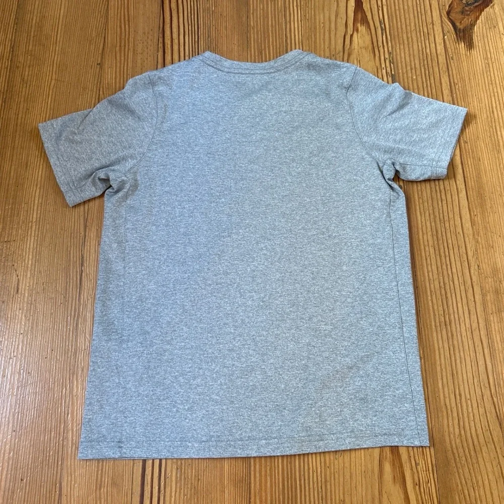 Nike T-Shirt Kids Gray Pitt Panthers Hail To Pitt Dri-FIT Graphic SIZE Medium